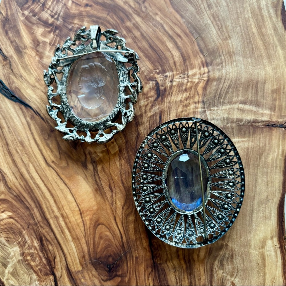 Vintage Brooch Duo — Classic Cameo & Blue Statement Pin Set - Picture 3 of 5